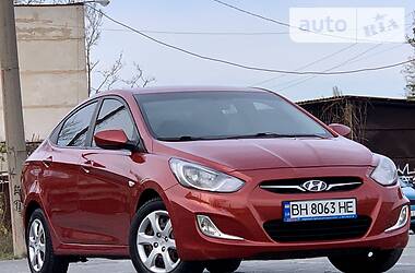 Седан Hyundai Accent 2013 в Одессе