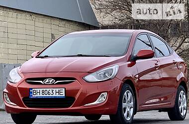 Седан Hyundai Accent 2013 в Одессе