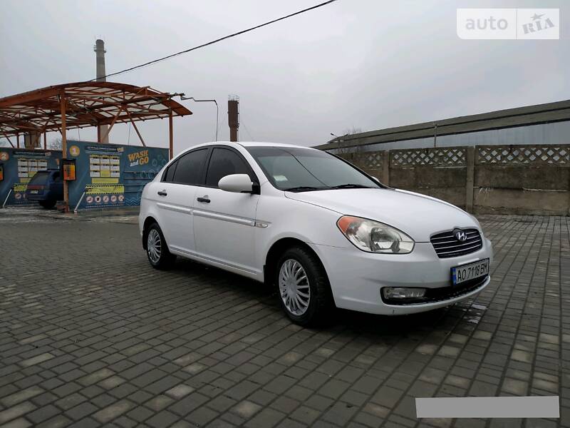 Седан Hyundai Accent 2008 в Мукачевому