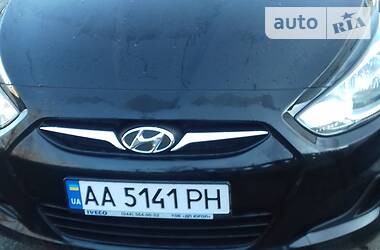 Седан Hyundai Accent 2013 в 