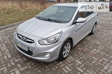 Седан Hyundai Accent 2011 в 