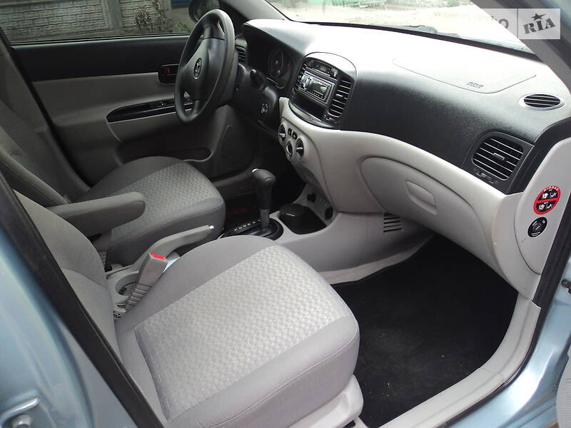 Седан Hyundai Accent 2008 в Нікополі