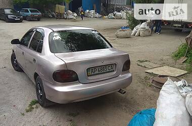 Седан Hyundai Accent 1995 в Запорожье