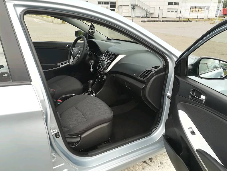 Седан Hyundai Accent 2011 в Києві