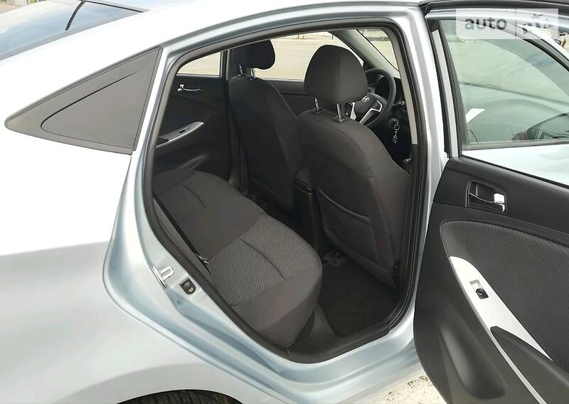 Седан Hyundai Accent 2011 в Києві