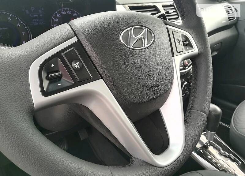 Седан Hyundai Accent 2011 в Києві