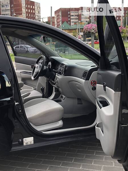 Седан Hyundai Accent 2008 в Львове