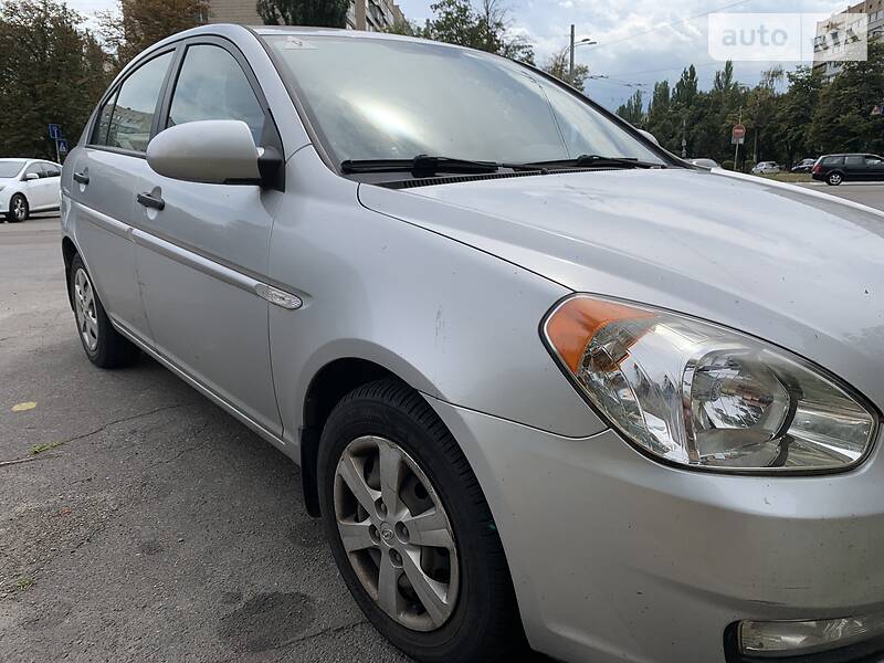 Седан Hyundai Accent 2008 в Києві