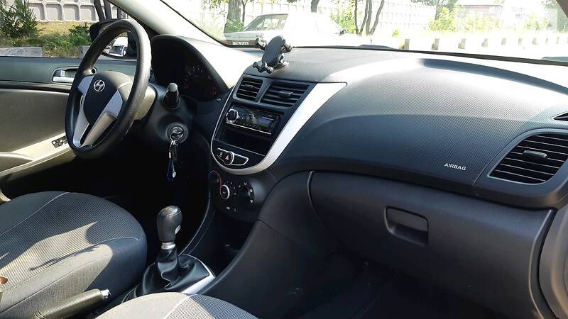 Седан Hyundai Accent 2012 в Дніпрі