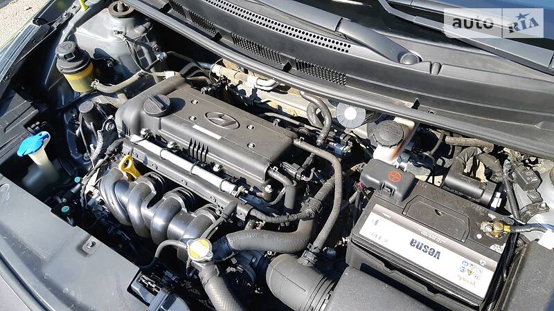 Седан Hyundai Accent 2012 в Дніпрі