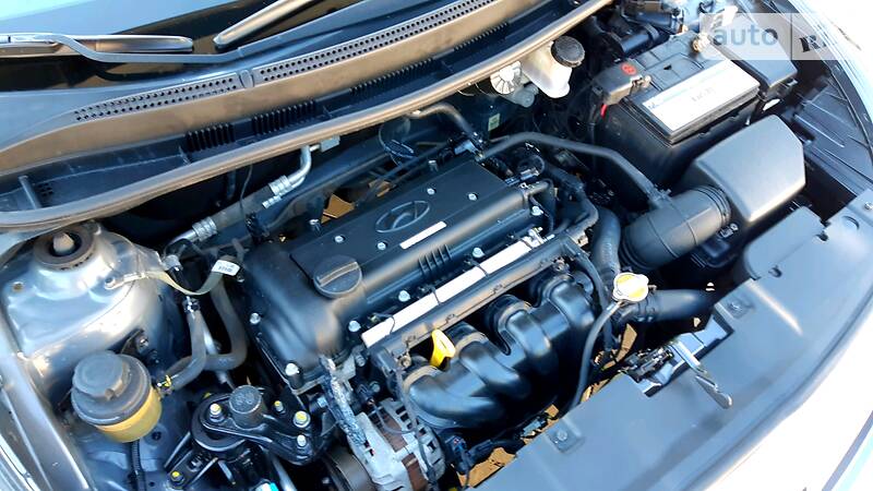 Седан Hyundai Accent 2012 в Дніпрі