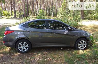 Седан Hyundai Accent 2013 в 