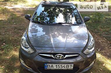 Седан Hyundai Accent 2013 в 