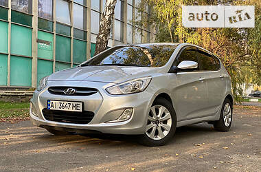 Хэтчбек Hyundai Accent 2015 в Киеве