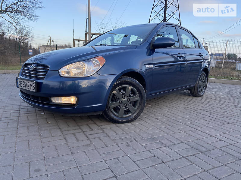 Седан Hyundai Accent 2007 в Днепре