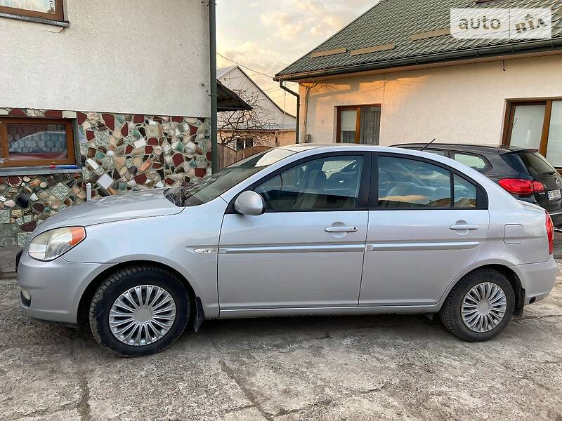 Седан Hyundai Accent 2008 в Львові