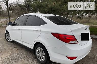 Седан Hyundai Accent 2016 в Києві