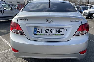 Седан Hyundai Accent 2013 в Сквире