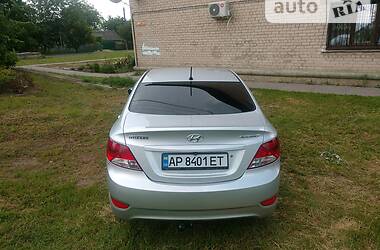 Седан Hyundai Accent 2011 в Запоріжжі