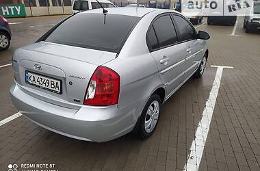 Седан Hyundai Accent 2008 в Прилуках