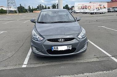 Седан Hyundai Accent 2018 в Киеве