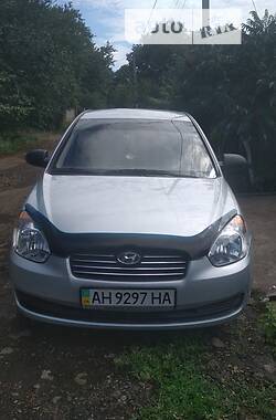 Седан Hyundai Accent 2009 в Бахмуте