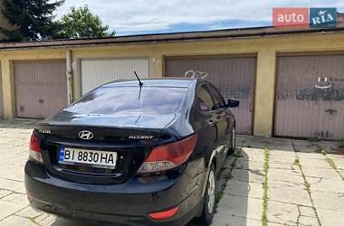 Седан Hyundai Accent 2013 в 