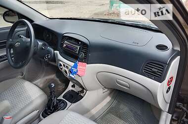 Седан Hyundai Accent 2008 в Черновцах