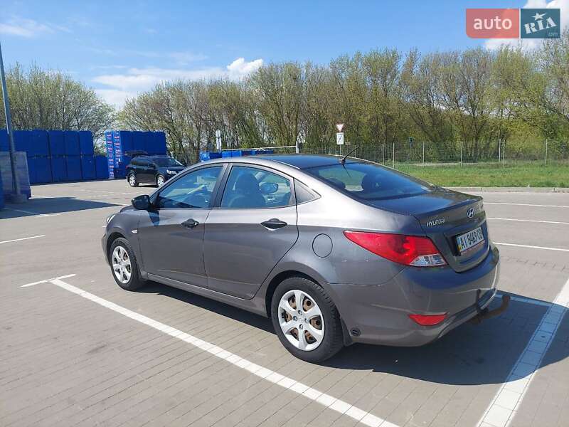 Седан Hyundai Accent 2011 в Переяславе