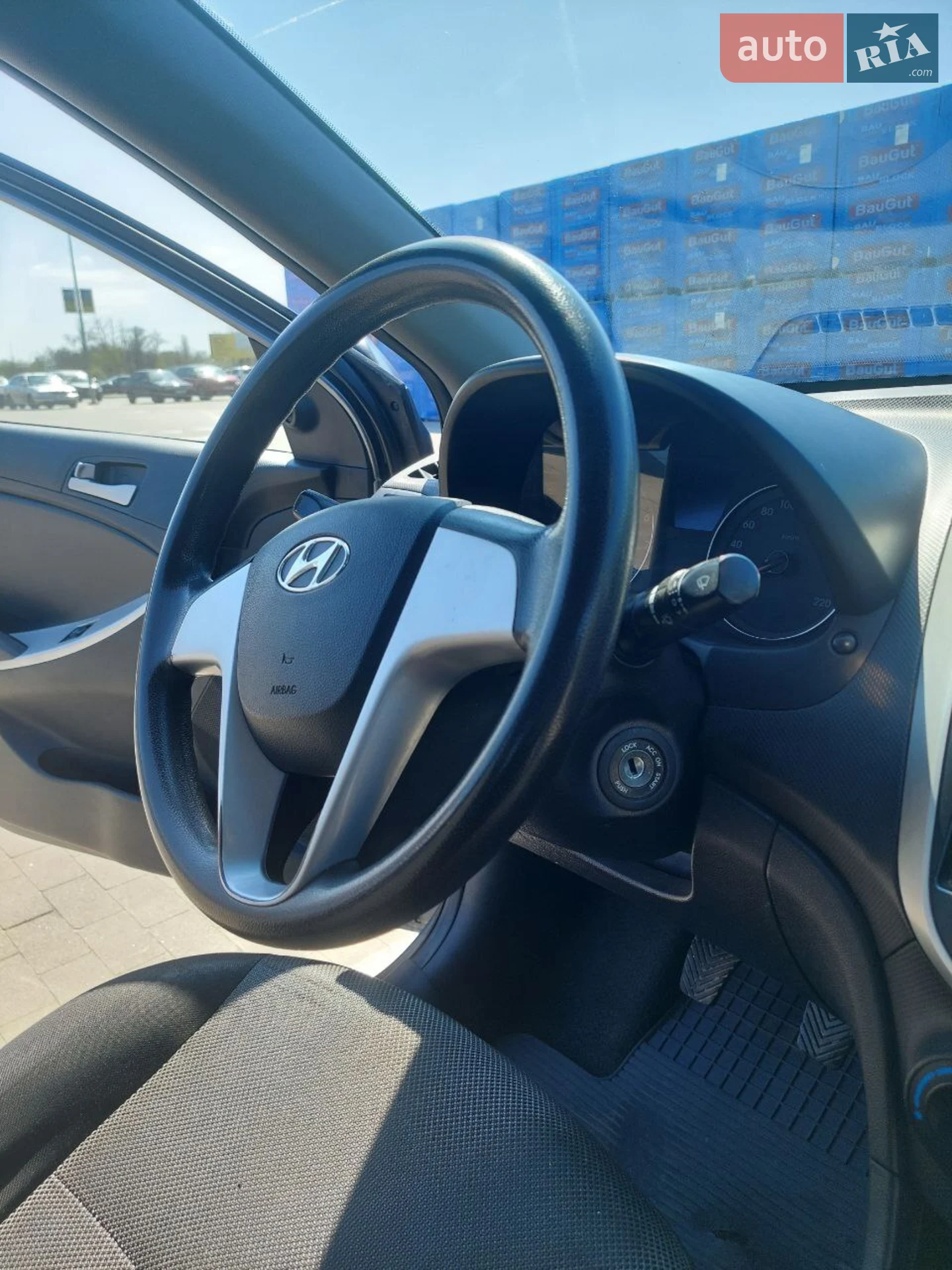 2011 Hyundai Accent - мініатюра 16
