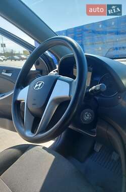 Седан Hyundai Accent 2011 в Переяславе