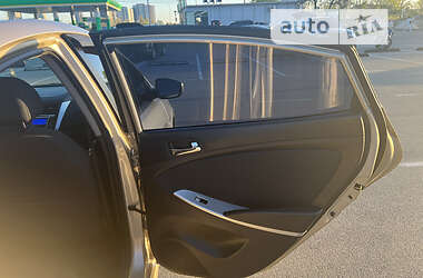 Седан Hyundai Accent 2012 в 