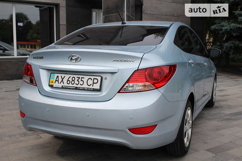 Седан Hyundai Accent 2012 в Харкові
