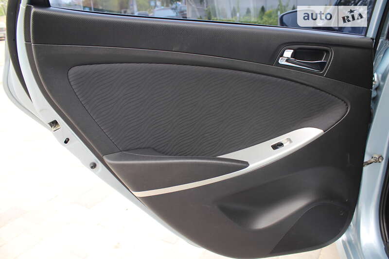 Седан Hyundai Accent 2012 в Харкові