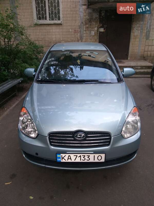Седан Hyundai Accent 2008 в Киеве