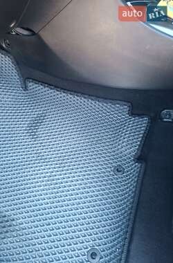 Хэтчбек Hyundai Accent 2014 в 