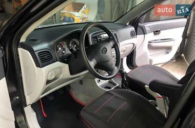 Седан Hyundai Accent 2008 в Ивано-Франковске