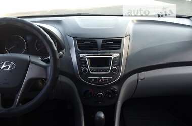 Седан Hyundai Accent 2014 в 