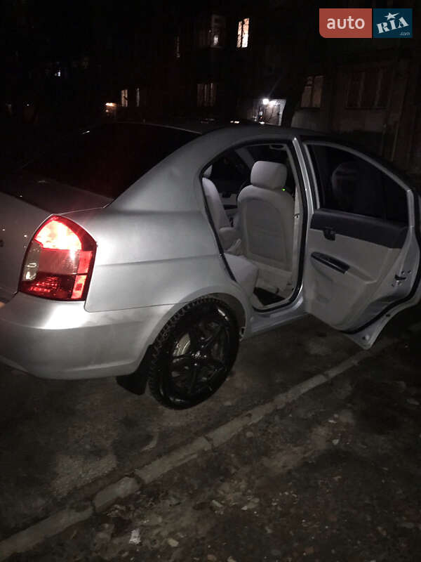 Седан Hyundai Accent 2008 в Києві
