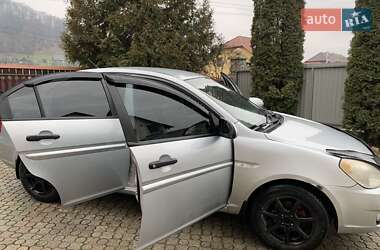 Седан Hyundai Accent 2008 в Рахове