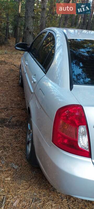 Седан Hyundai Accent 2007 в Дніпрі фото 2 Седан Hyundai Accent 2007 в Дніпрі