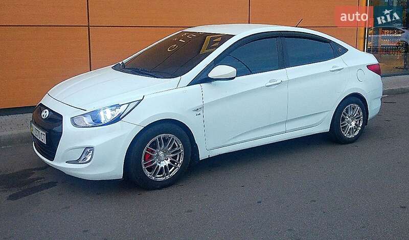Седан Hyundai Accent 2011 в Вишгороді