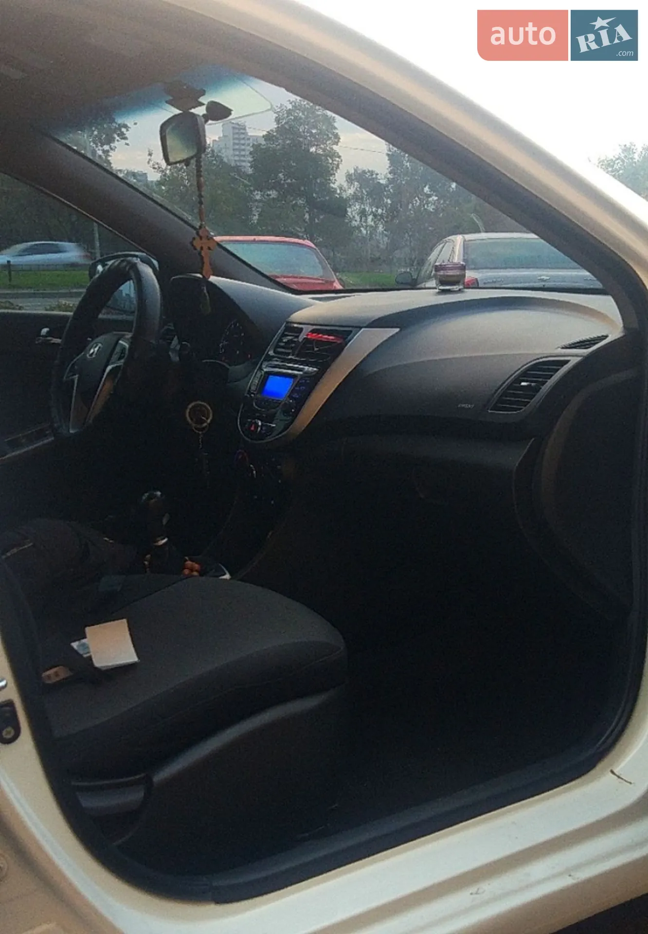 2011 Hyundai Accent - мініатюра 7