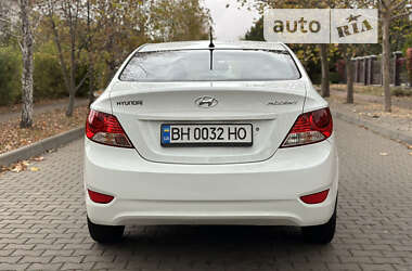 Седан Hyundai Accent 2013 в Одесі