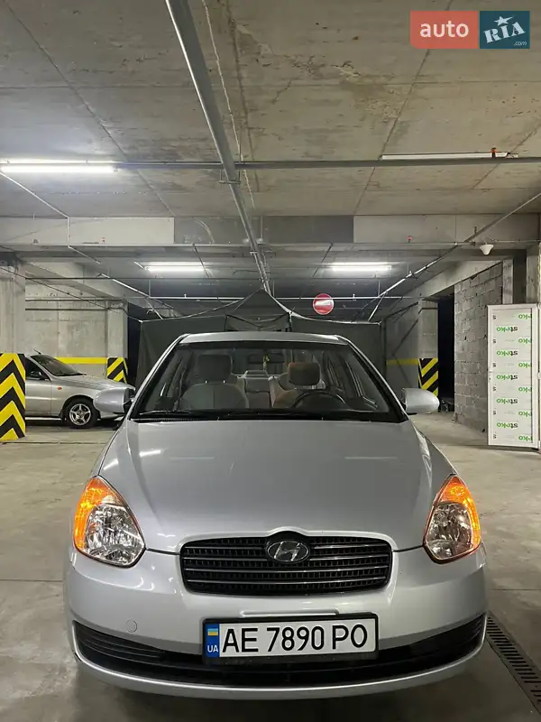 Hyundai Accent