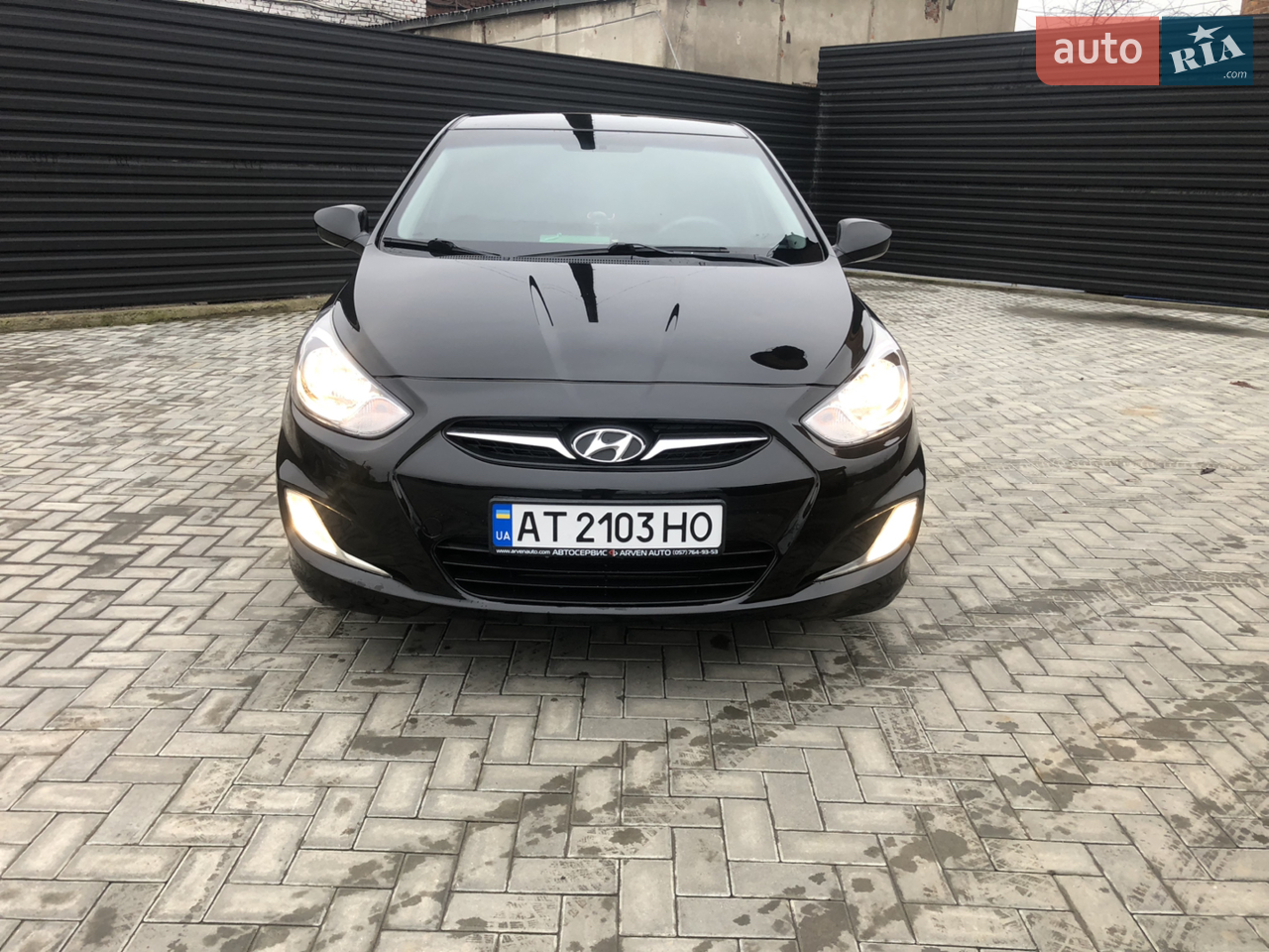 2011 Hyundai Accent - мініатюра 6