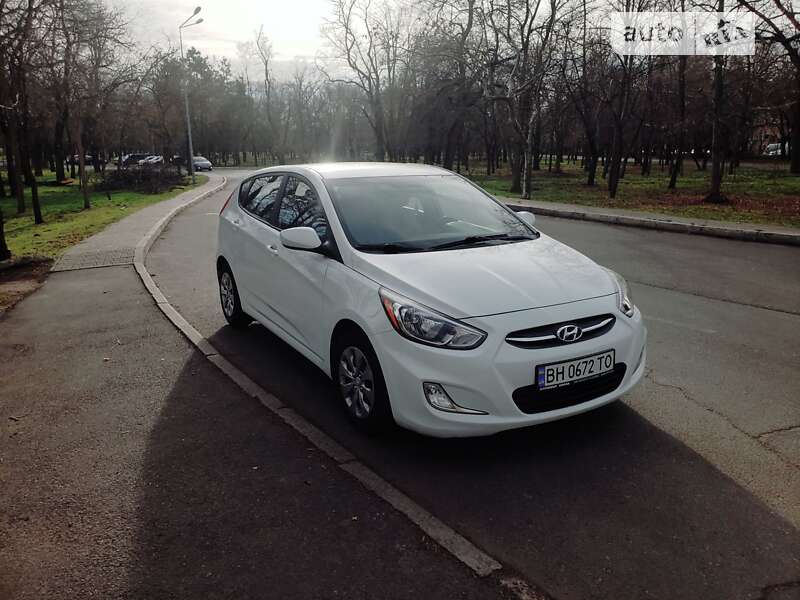 Хэтчбек Hyundai Accent 2016 в Одессе