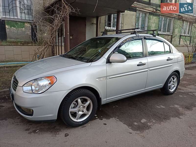 Седан Hyundai Accent 2009 в Дніпрі фото 3 Седан Hyundai Accent 2009 в Дніпрі