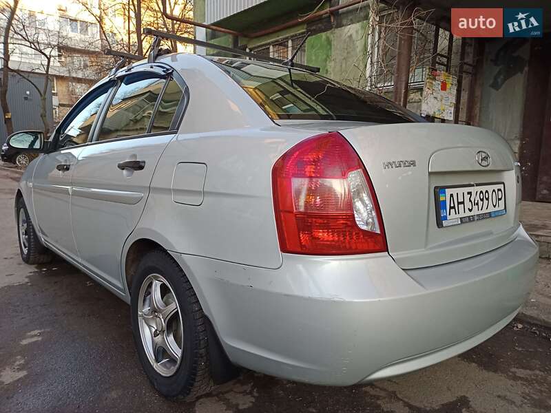 Седан Hyundai Accent 2009 в Дніпрі фото 4 Седан Hyundai Accent 2009 в Дніпрі