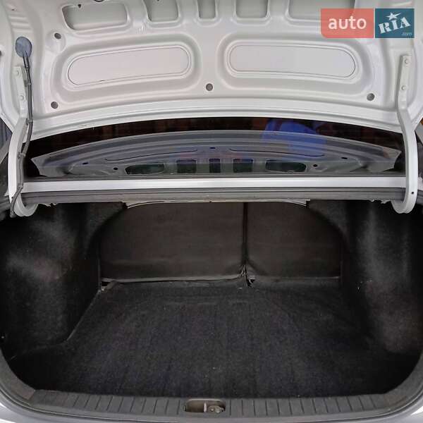 Седан Hyundai Accent 2008 в Одессе